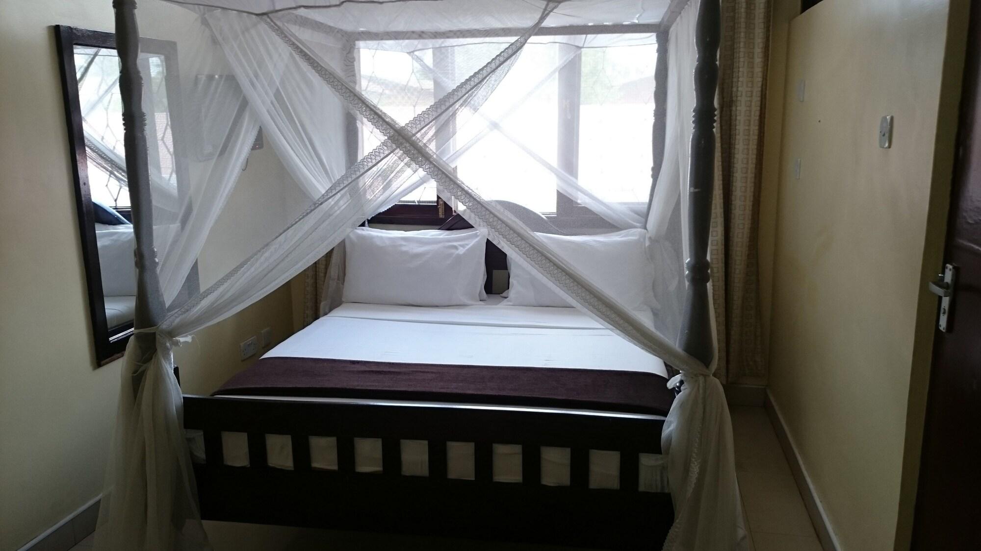 Transit Airport B&B Dar es Salaam Exterior photo