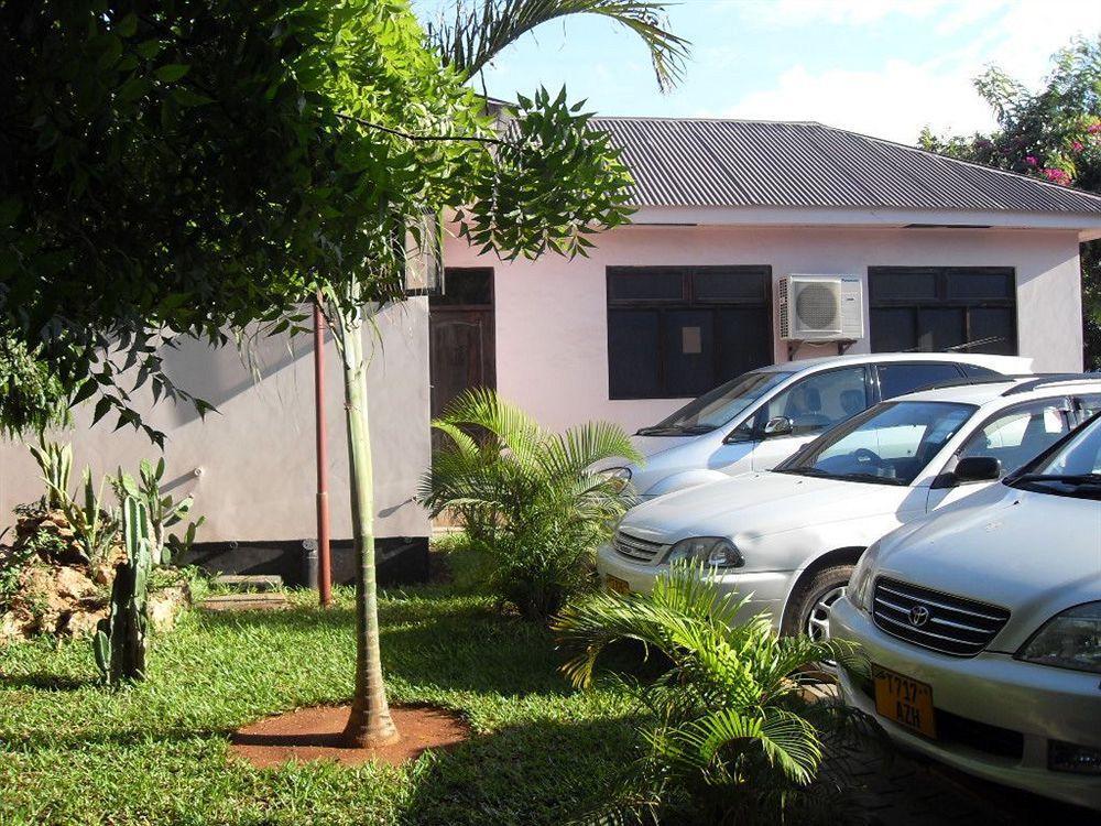 Transit Airport B&B Dar es Salaam Exterior photo