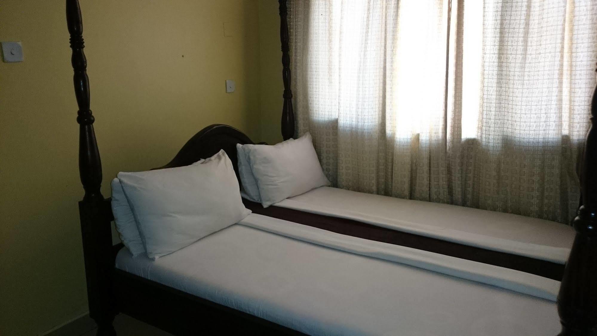 Transit Airport B&B Dar es Salaam Exterior photo